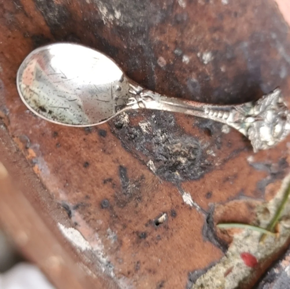 Vintage sterling‎ spoon brooch